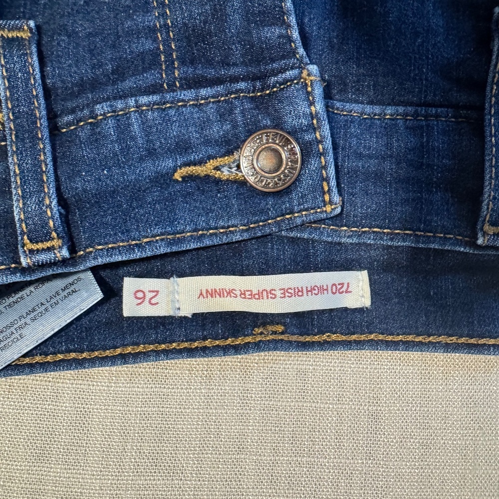 Levi’s High Rise Super Skinny Jeans